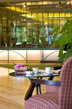 Sofitel ホテル